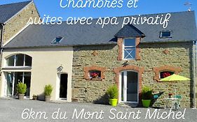Le Relais De La Hardiesse 6Km Mont St Michel - Chambres Doubles - Suite Spa Privatif